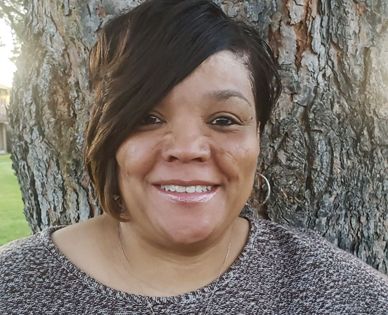 Angie Shelton-Bennett